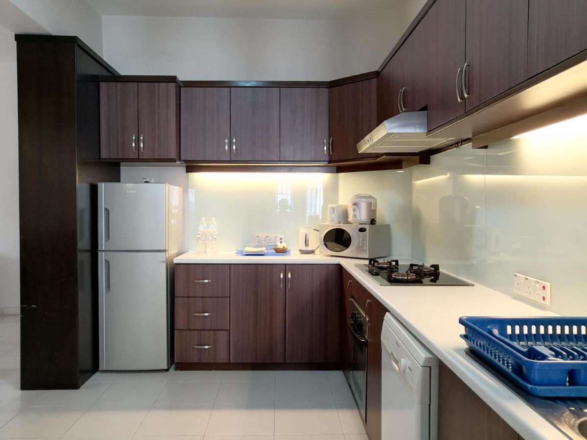 Tropical I Apartment George Town