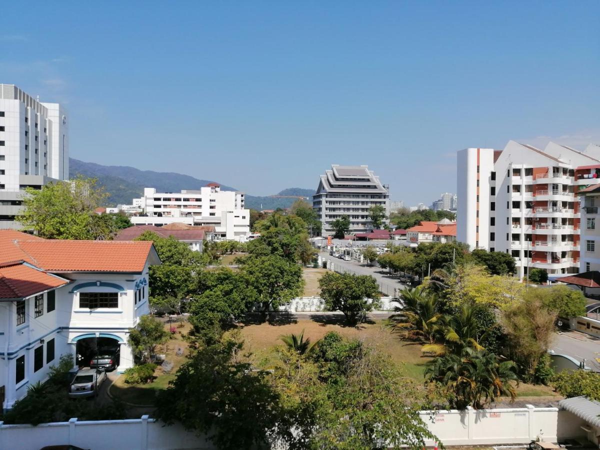 Tropical I George Town