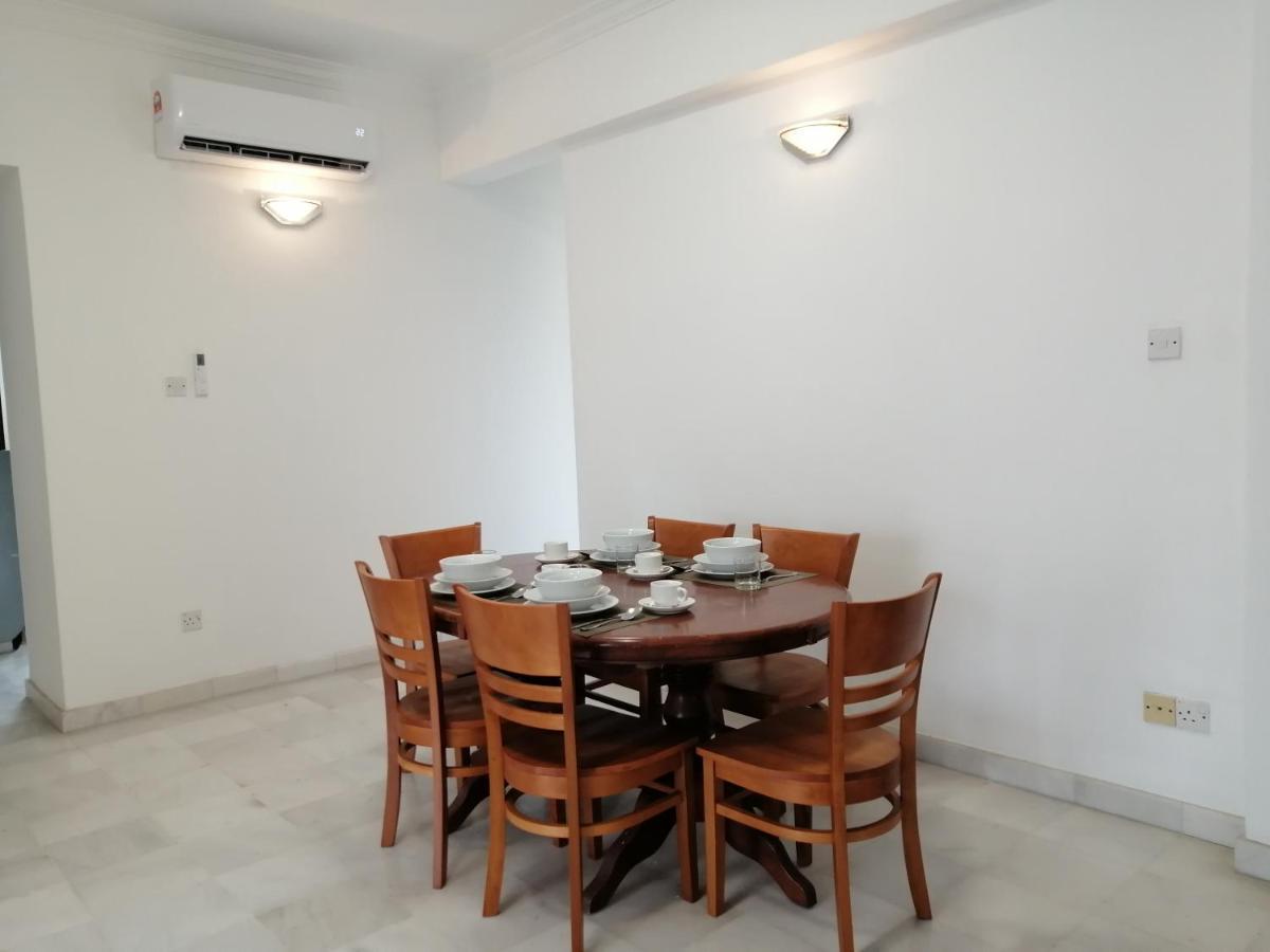 Tropical I Apartment George Town
